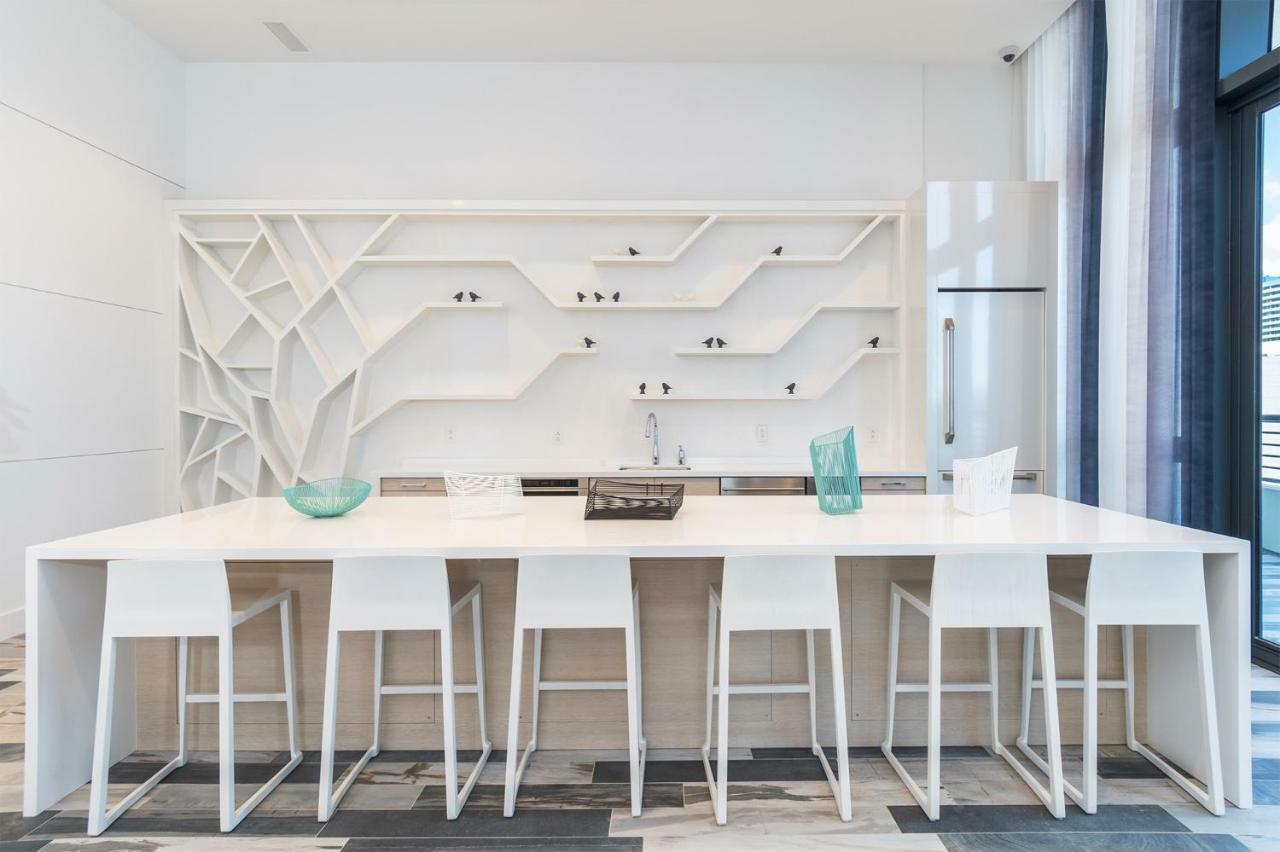 Bluebird Suites Downtown/Brickell Doral Extérieur photo