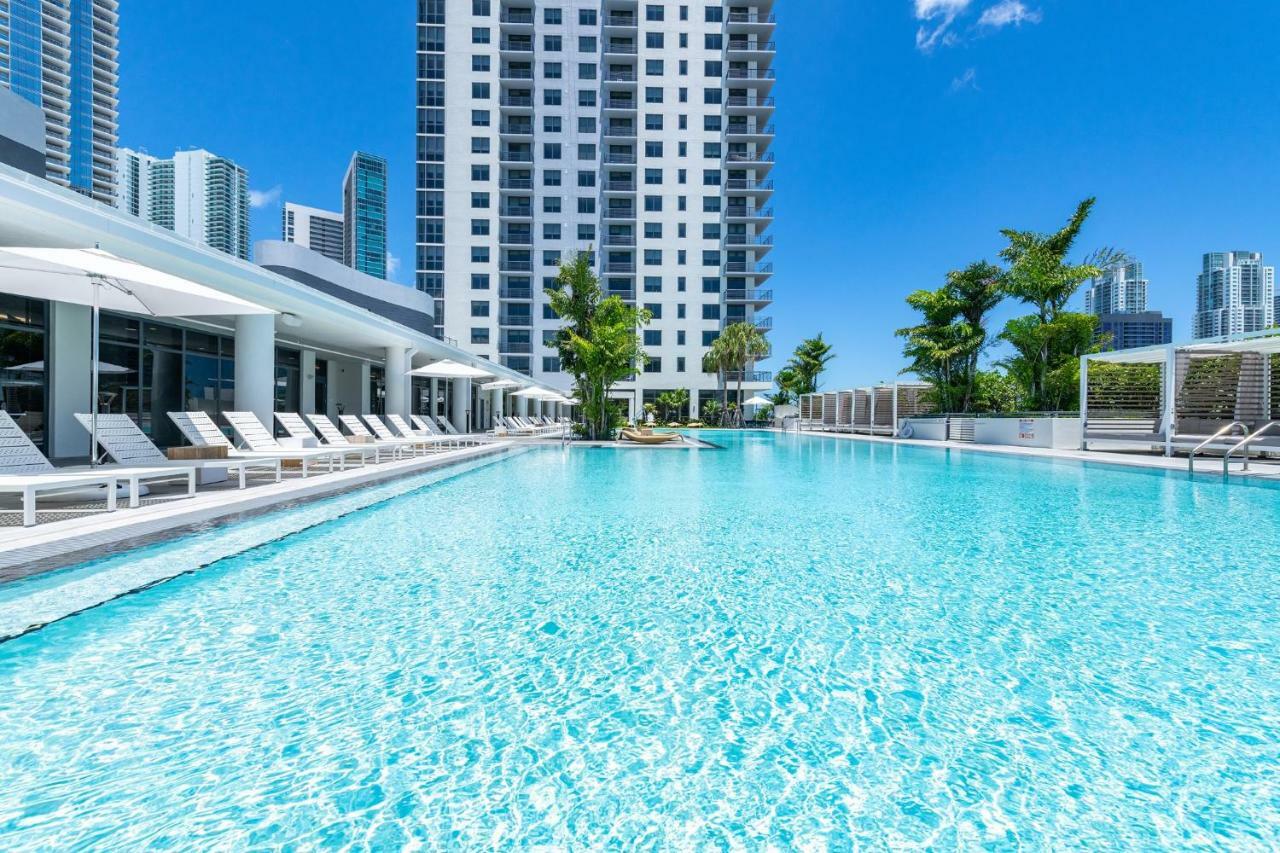 Bluebird Suites Downtown/Brickell Doral Extérieur photo